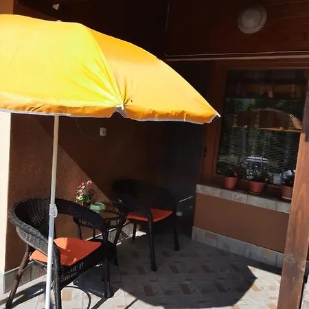 Lazar Raykov Casa de Férias Ribarica