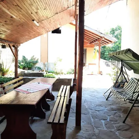 Lazar Raykov Casa de Férias Ribarica