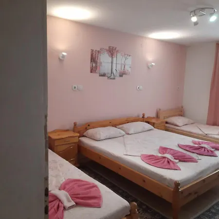 Lazar Raykov Casa de Férias *
