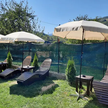 Lazar Raykov Dom wakacyjny *