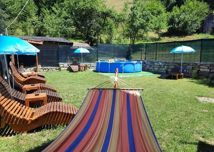 Lazar Raykov Semesterbostad